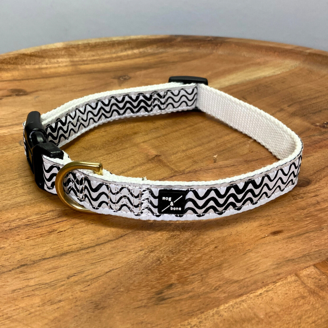 Hemp Dog Collar - Black Wave Print