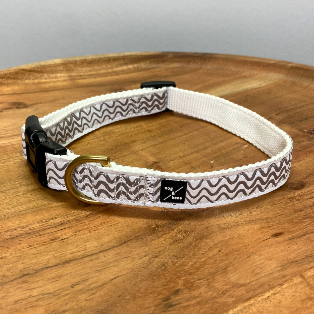 Hemp Dog Collar - Mocha Wave Print