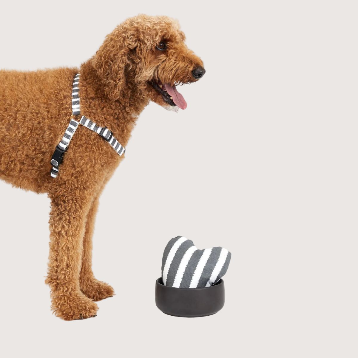 Toy - Heart Shape, soft - Charcoal Hamptons Stripe