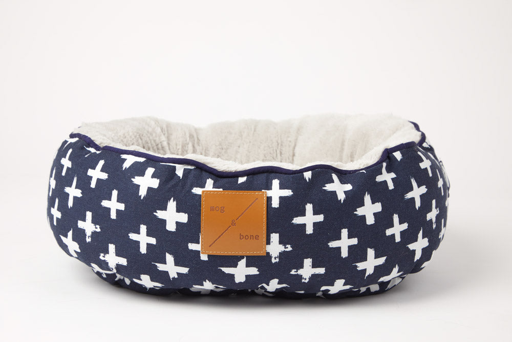 Cat Bed - Reversible - Navy Cross Print