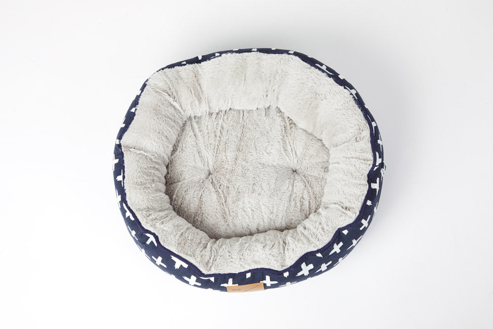 Cat Bed - Reversible - Navy Cross Print