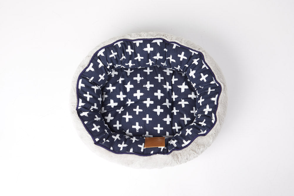 Cat Bed - Reversible - Navy Cross Print