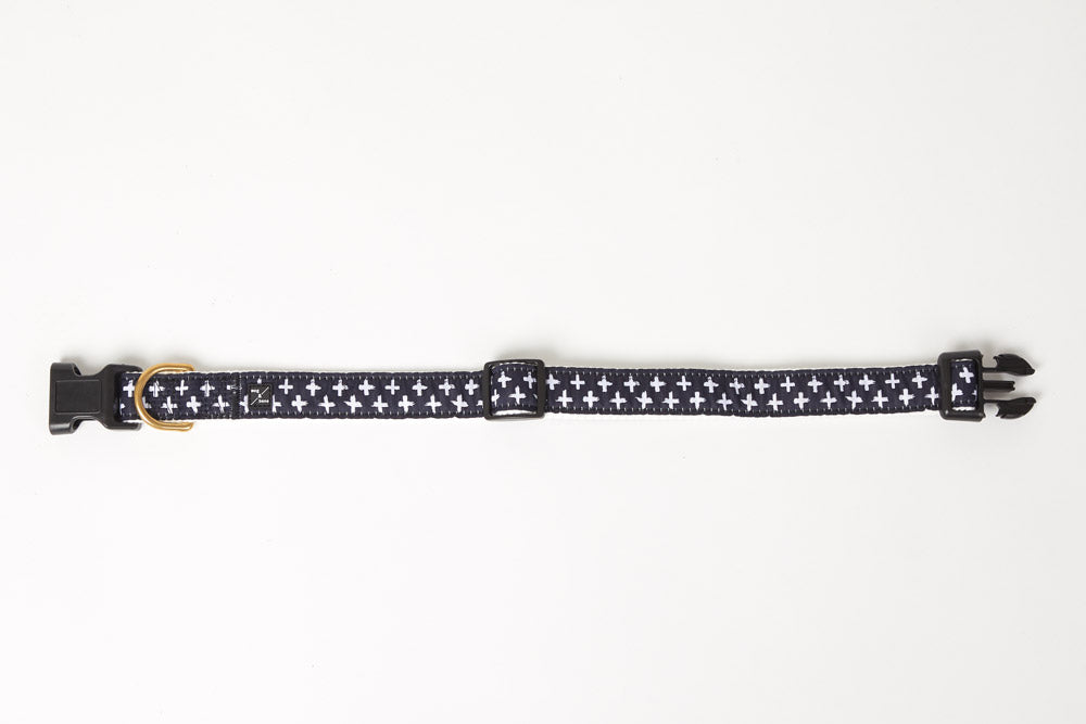 Hemp Dog Collar - Navy Cross Print