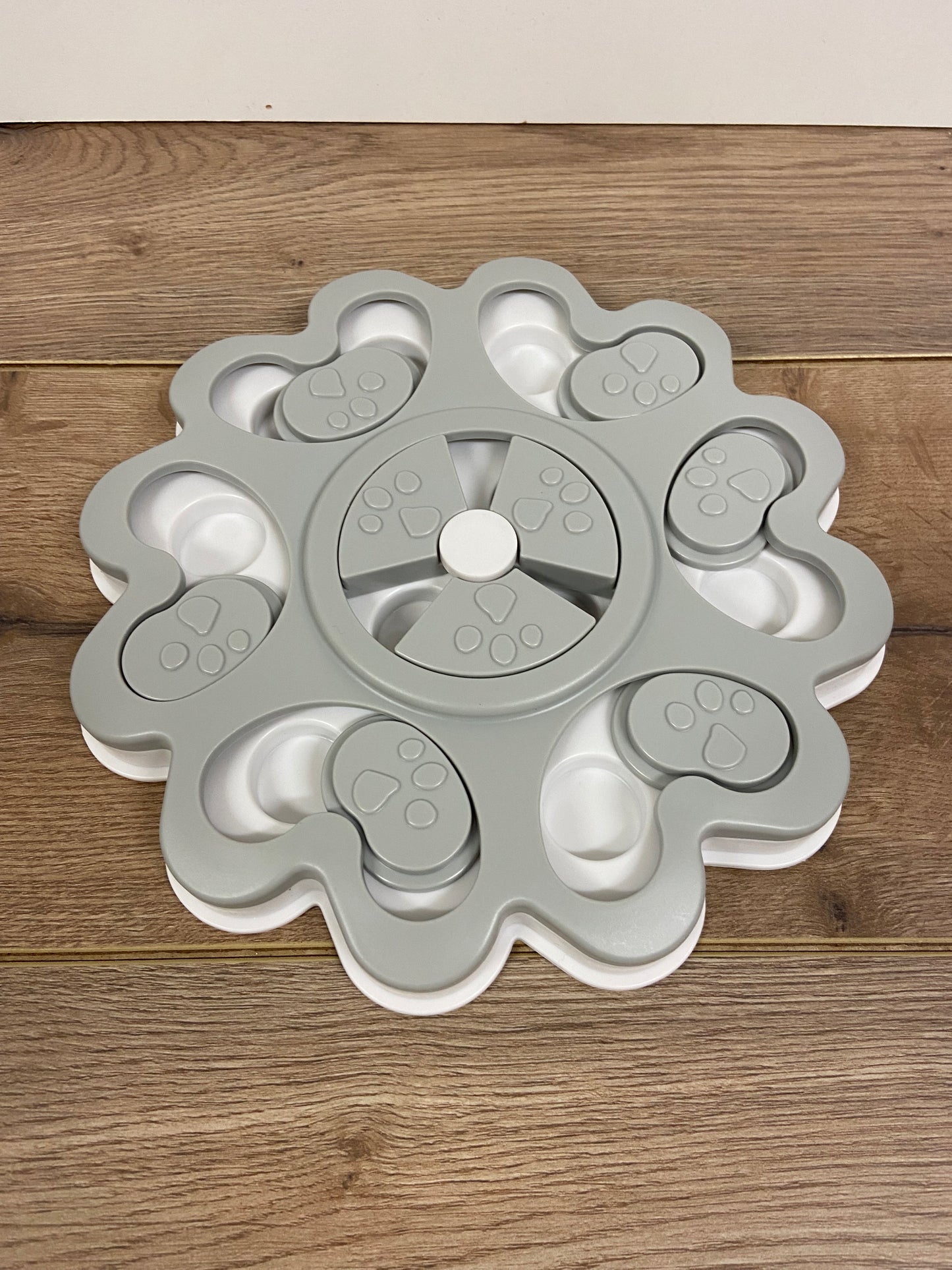 Slow Feeder - Flower Shape