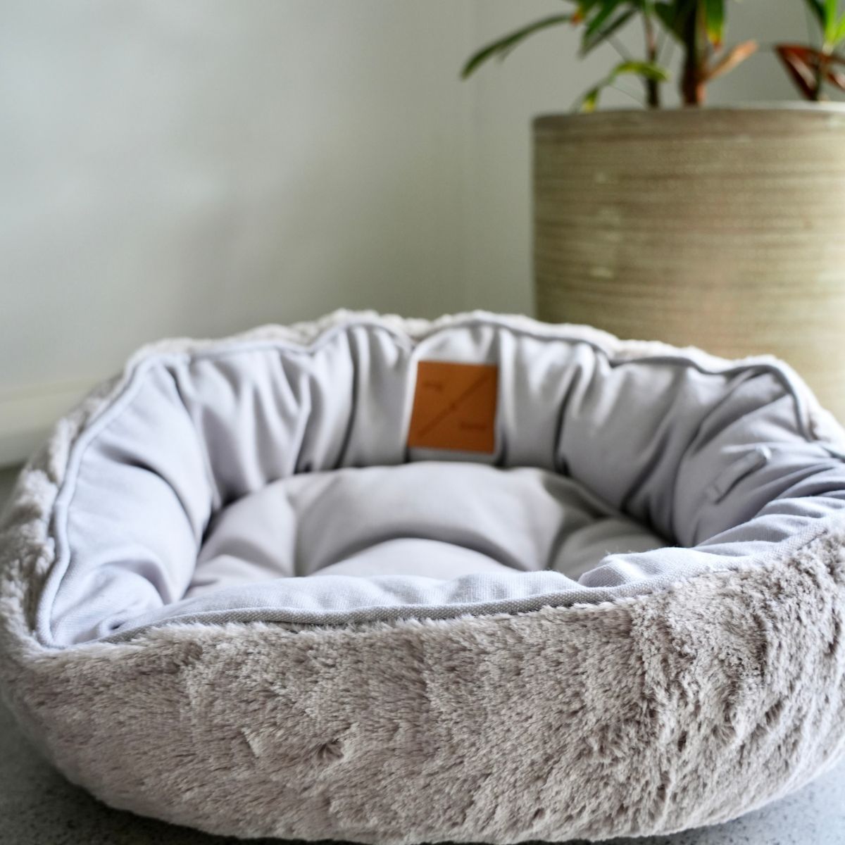 Cat Bed - Reversible - Grey