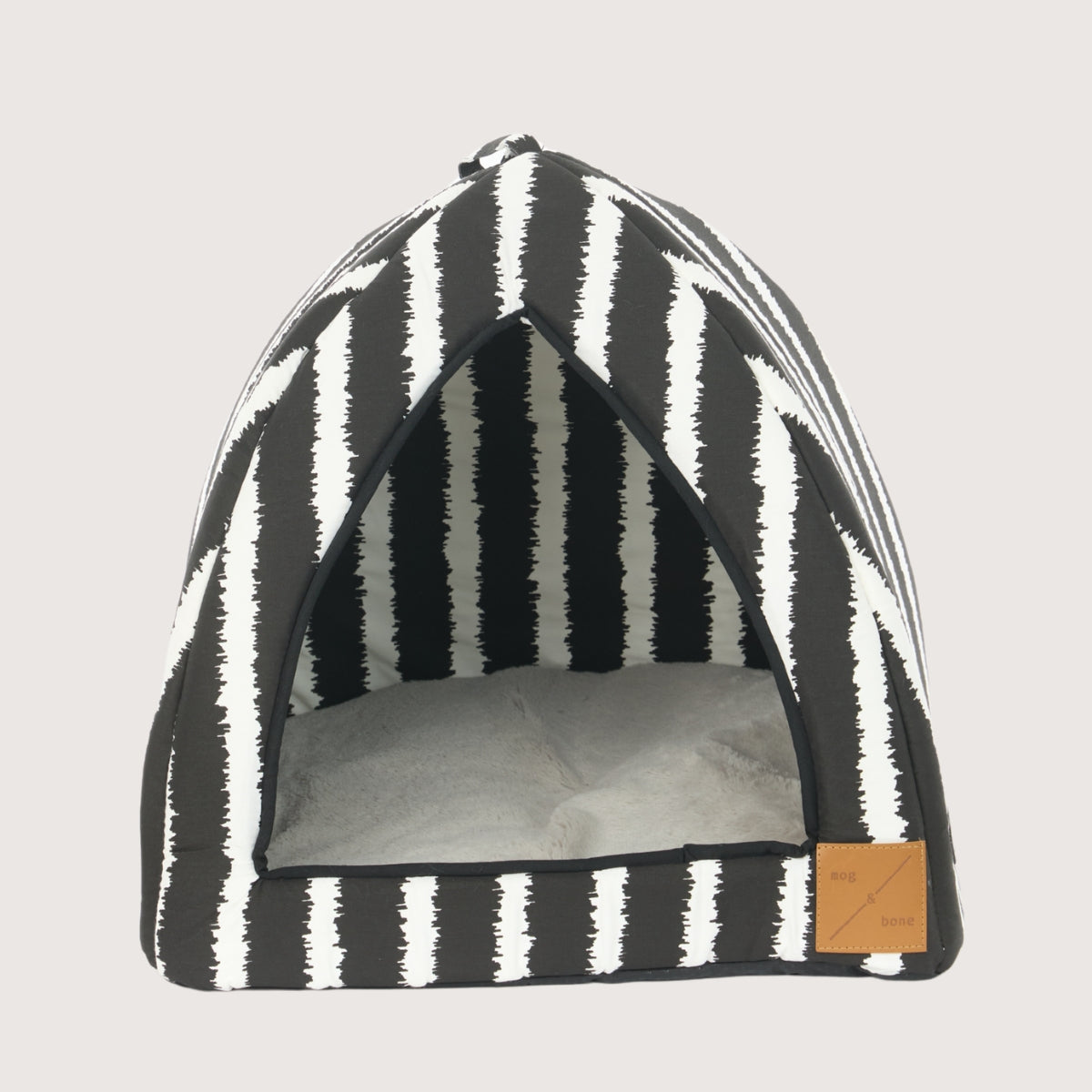 Cat Igloo - Black Artisan Print