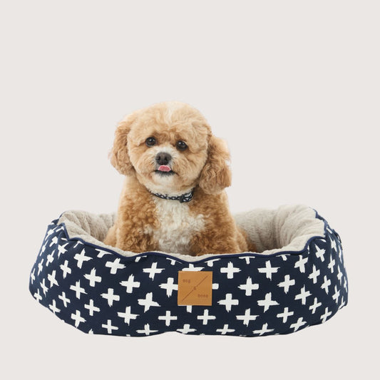 4 Seasons Reversible Circular Dog Bed - Navy Cross Print