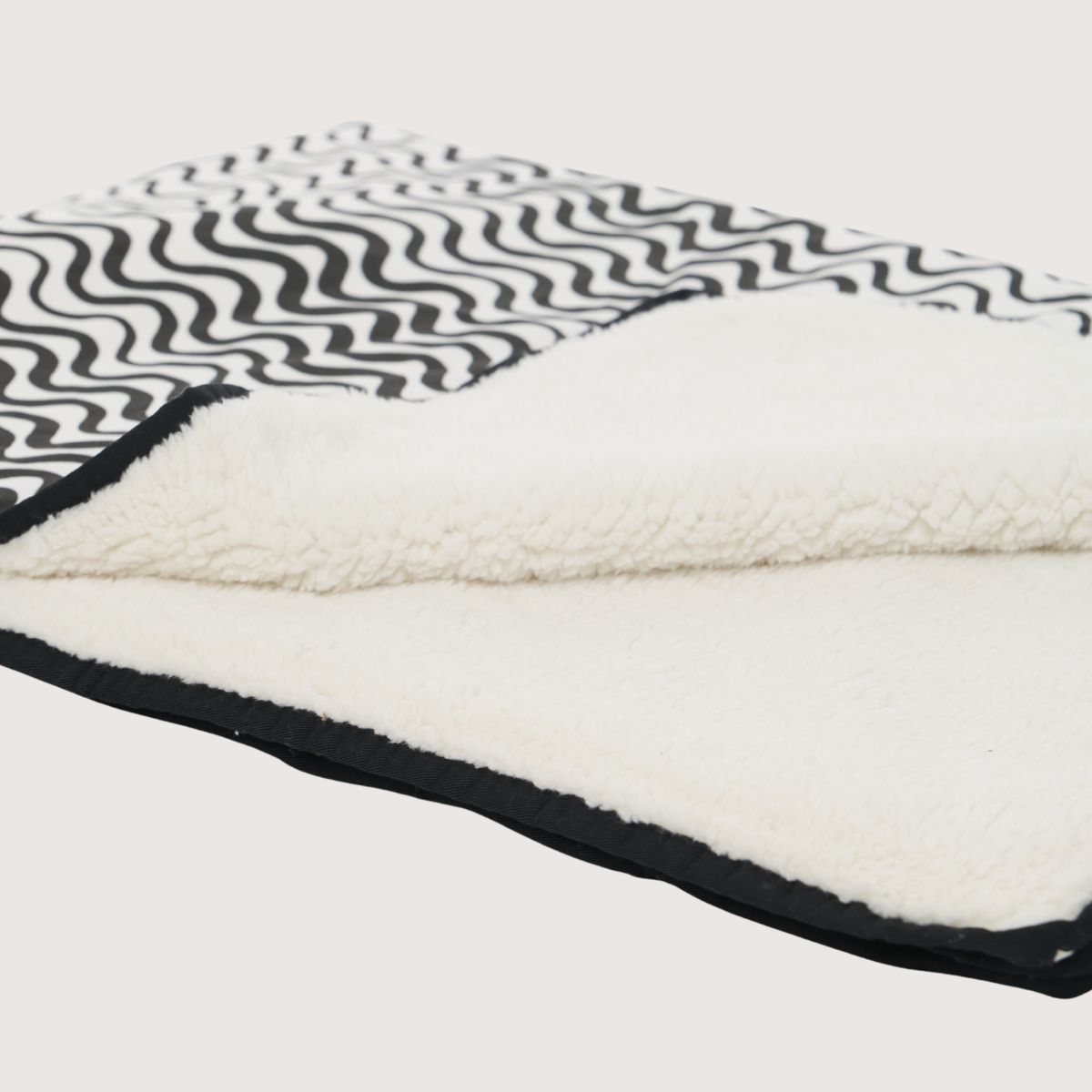 Pet Blanket with Fleece - Black Wave Print