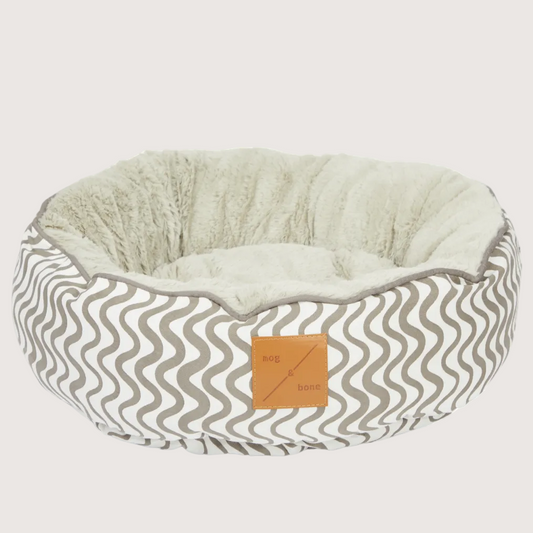 Cat Bed - Reversible - Mocha Wave Print