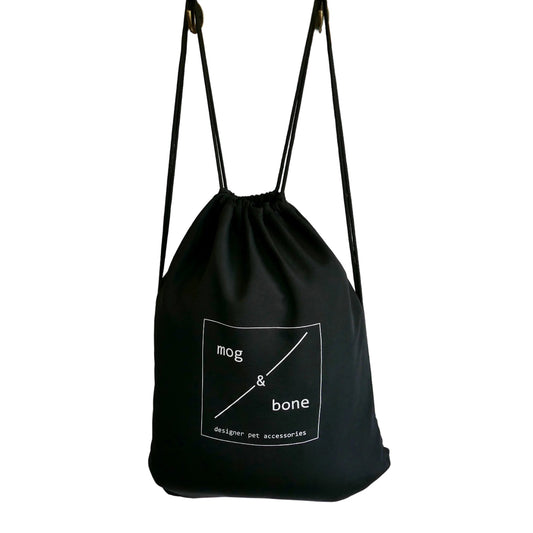 WATERPROOF TRAVEL BAG